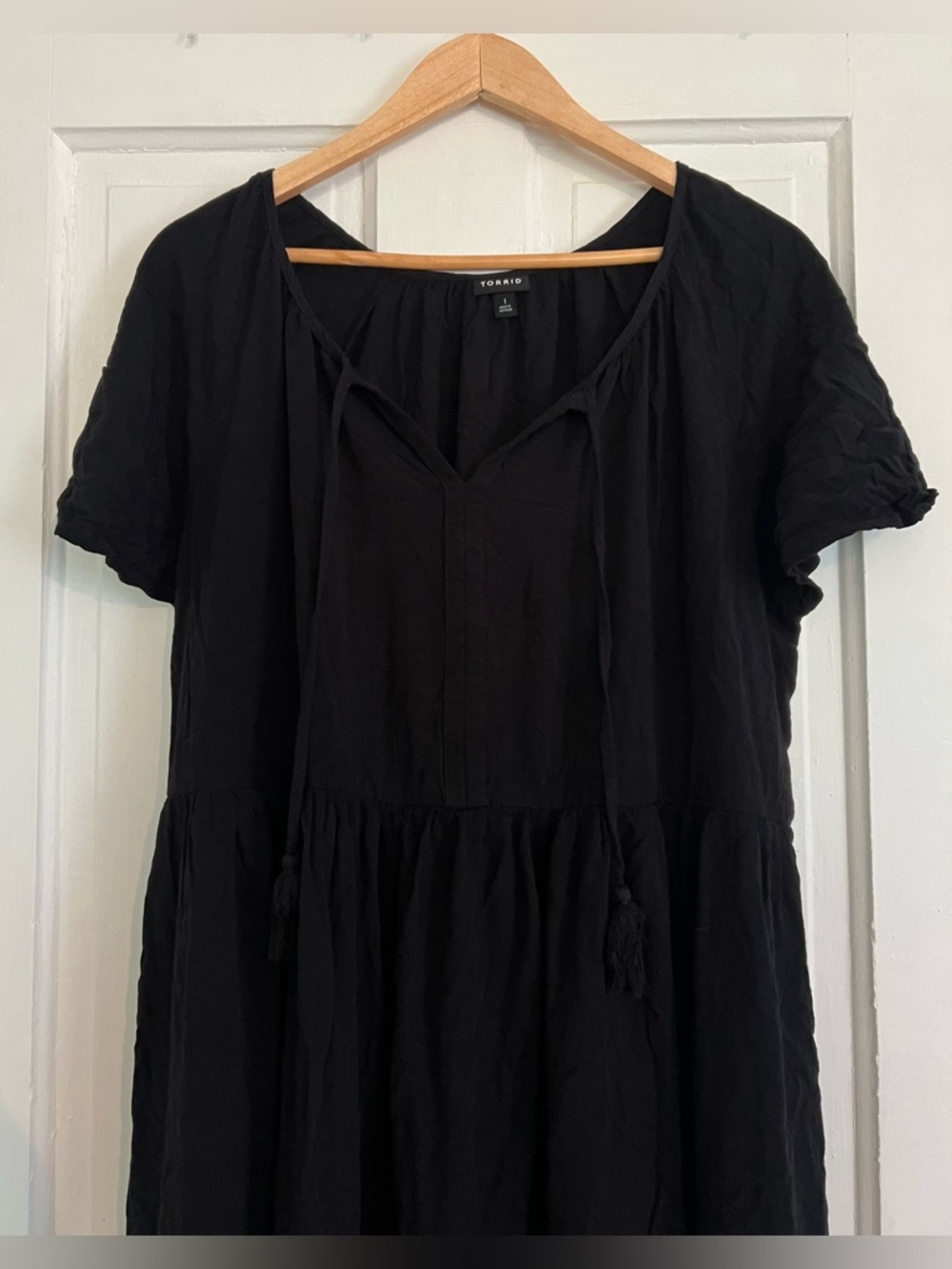 Torrid Size 1 Black Dress Boho Flowy Cottagecore Babydoll - Picture 2 of 6